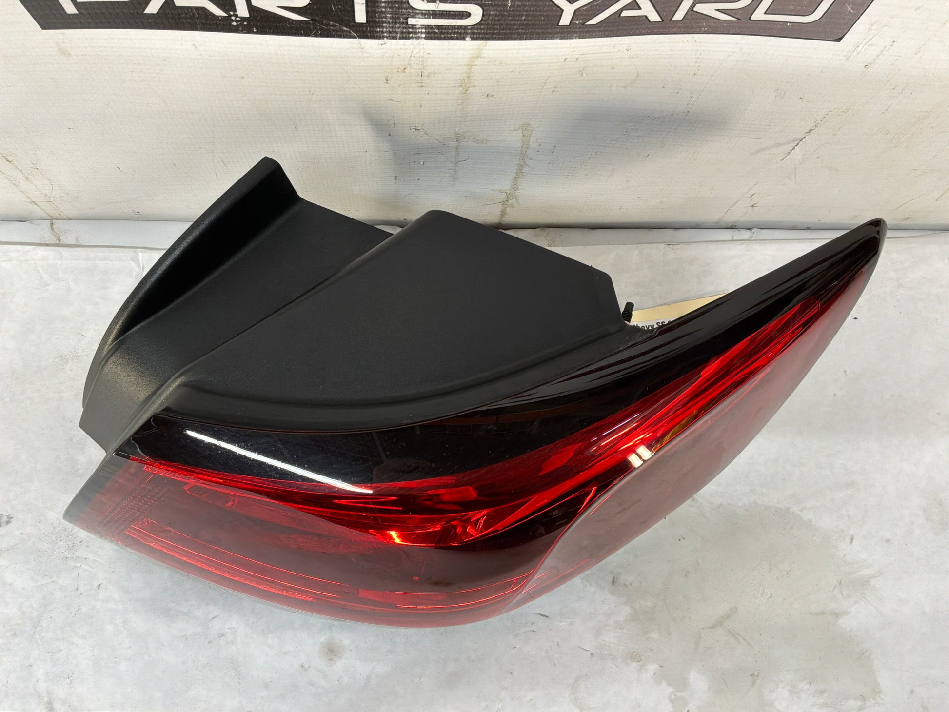 Head light - Day's Parts Yard
