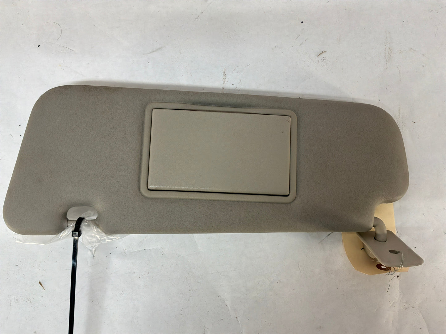 2011 Chevy Caprice PPV LH Driver Sunvisor Sun Visor OEM