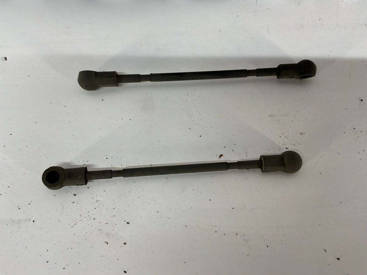 2009 Cadillac CTS-V Rear RH & LH Ride Height Linkage Arm Set OEM
