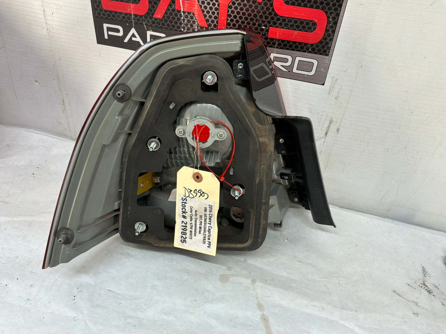 2016 Chevy Caprice PPV RH Passenger Tail Light Taillight Lamp OEM