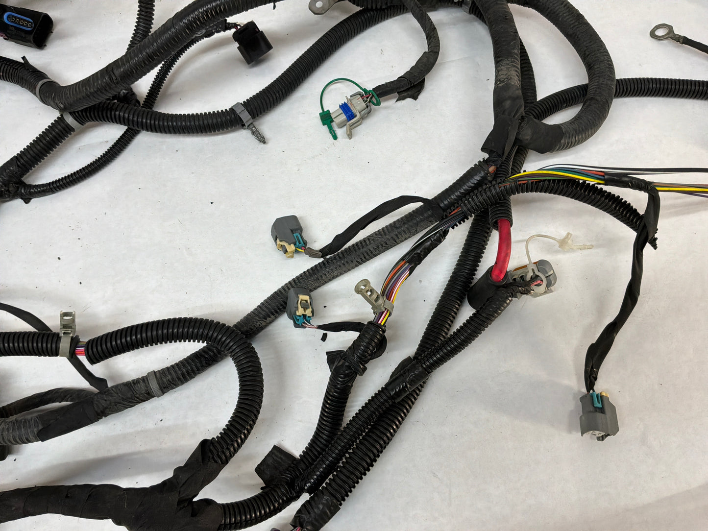 2012 Chevy Avalanche Engine Transmission Wire Wiring Harness OEM