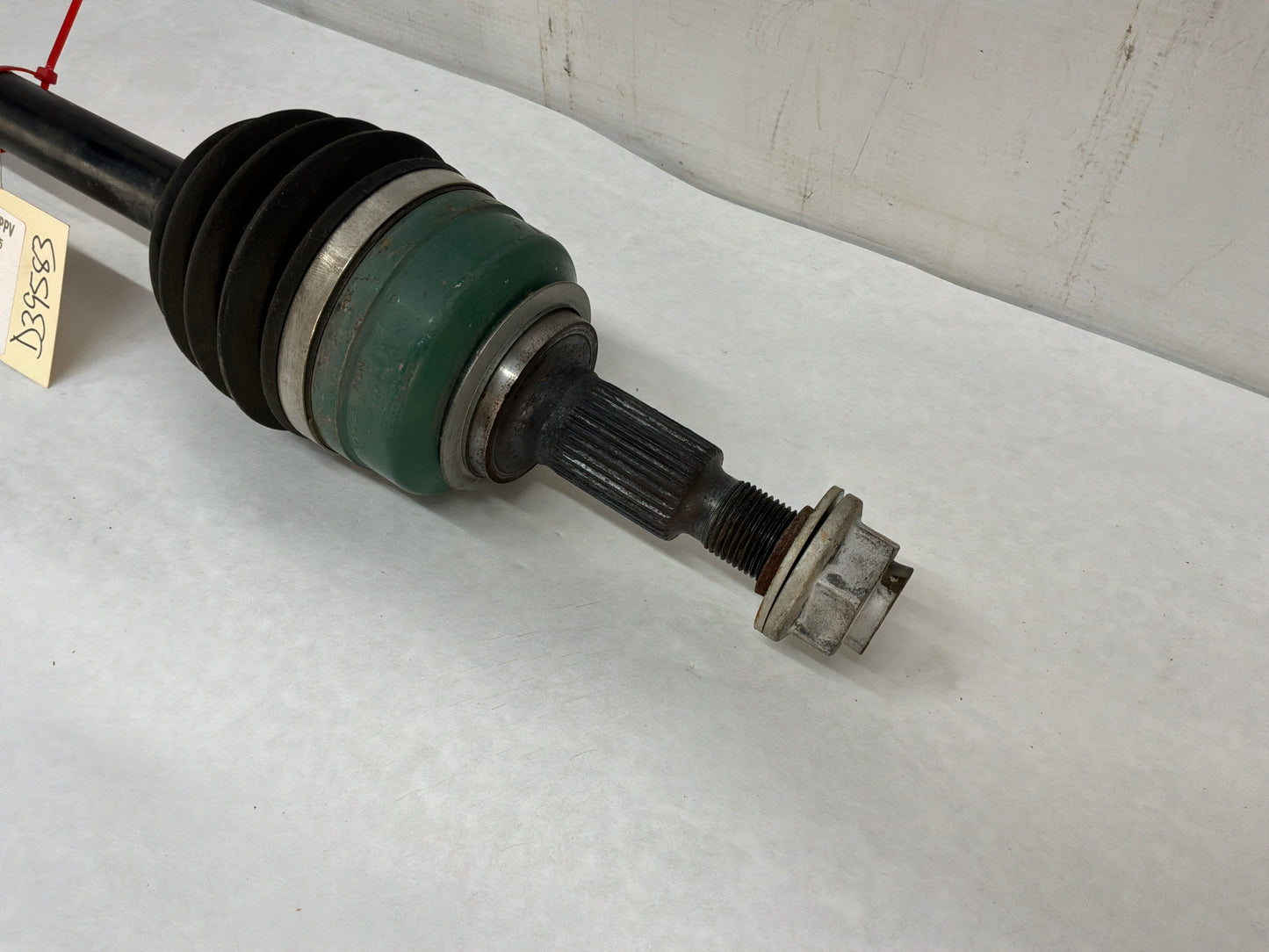 Rh axle - Day's Parts Yard