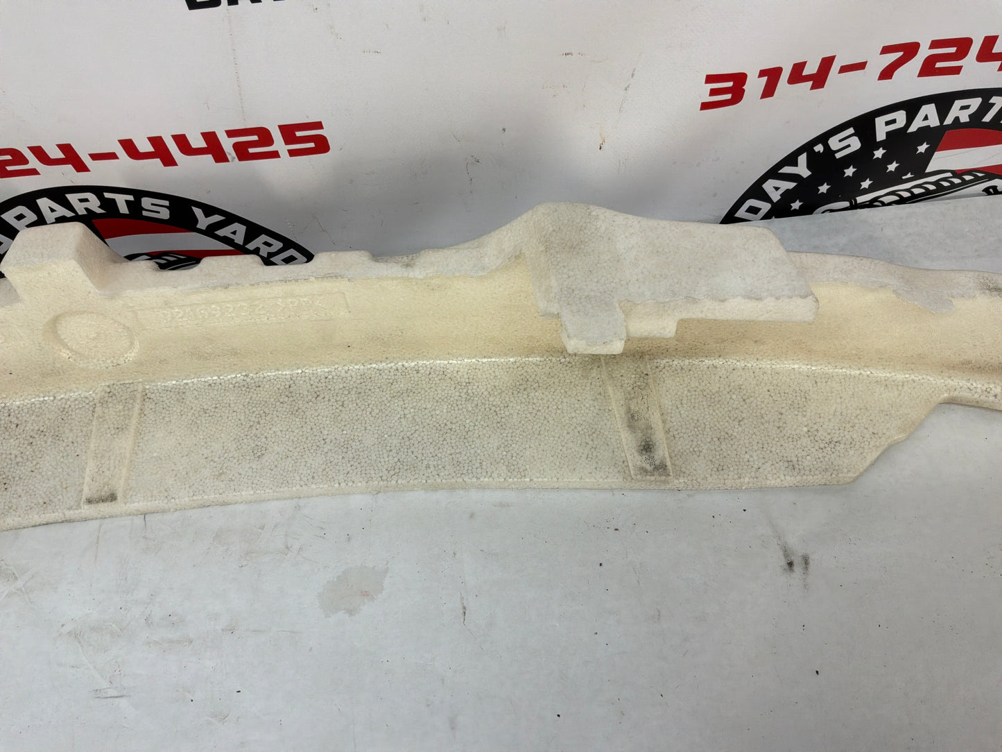 2005 Pontiac GTO Front Bumper Impact Energy Absorber Bar Foam OEM