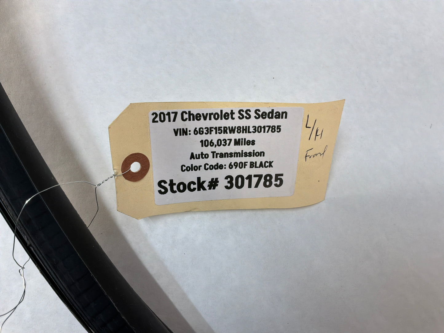 Lh door weather strip - Day's Parts Yard