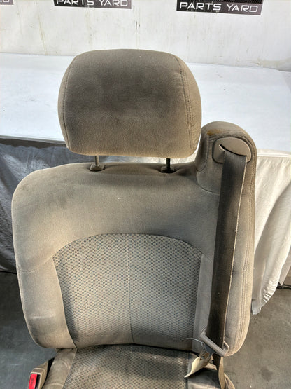 Front seats - Day's Parts Yard