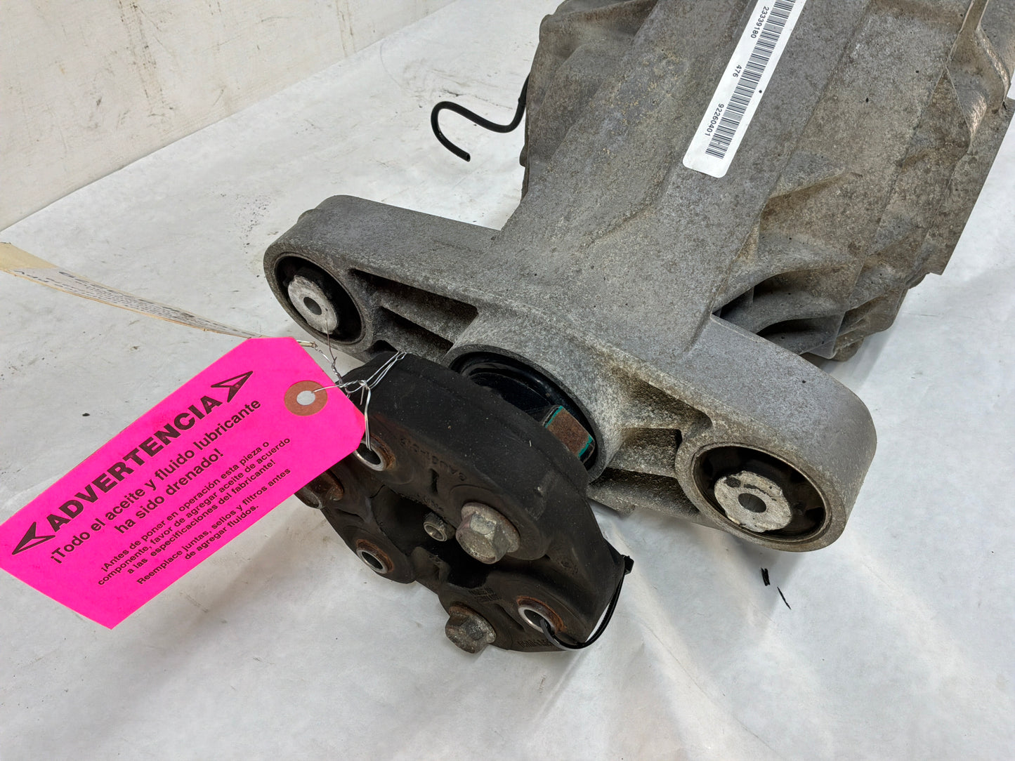 2014 Chevy Caprice PPV Rear End Rearend Carrier Differential 2.92 LSD OEM