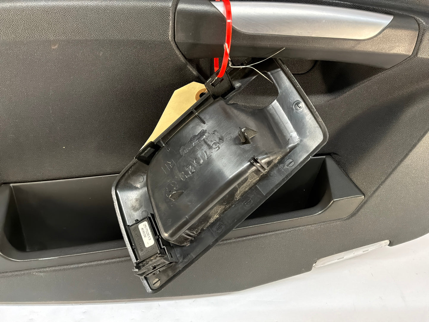 2006 Cadillac CTS-V RH Passenger Front Interior Door Panel OEM
