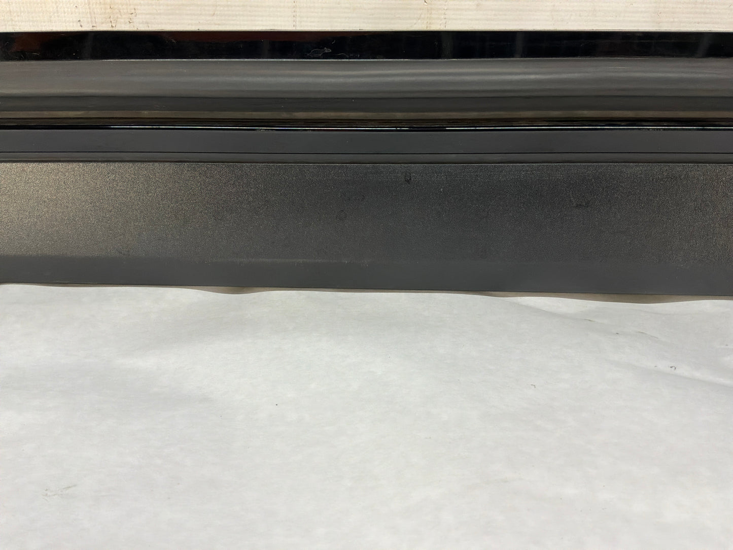 2014 Chevy Camaro ZL1 LH Driver Rocker Molding Side Skirt Trim Panel OEM