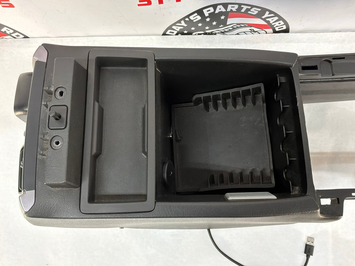 2005 Pontiac GTO Bare Center Console Armrest OEM