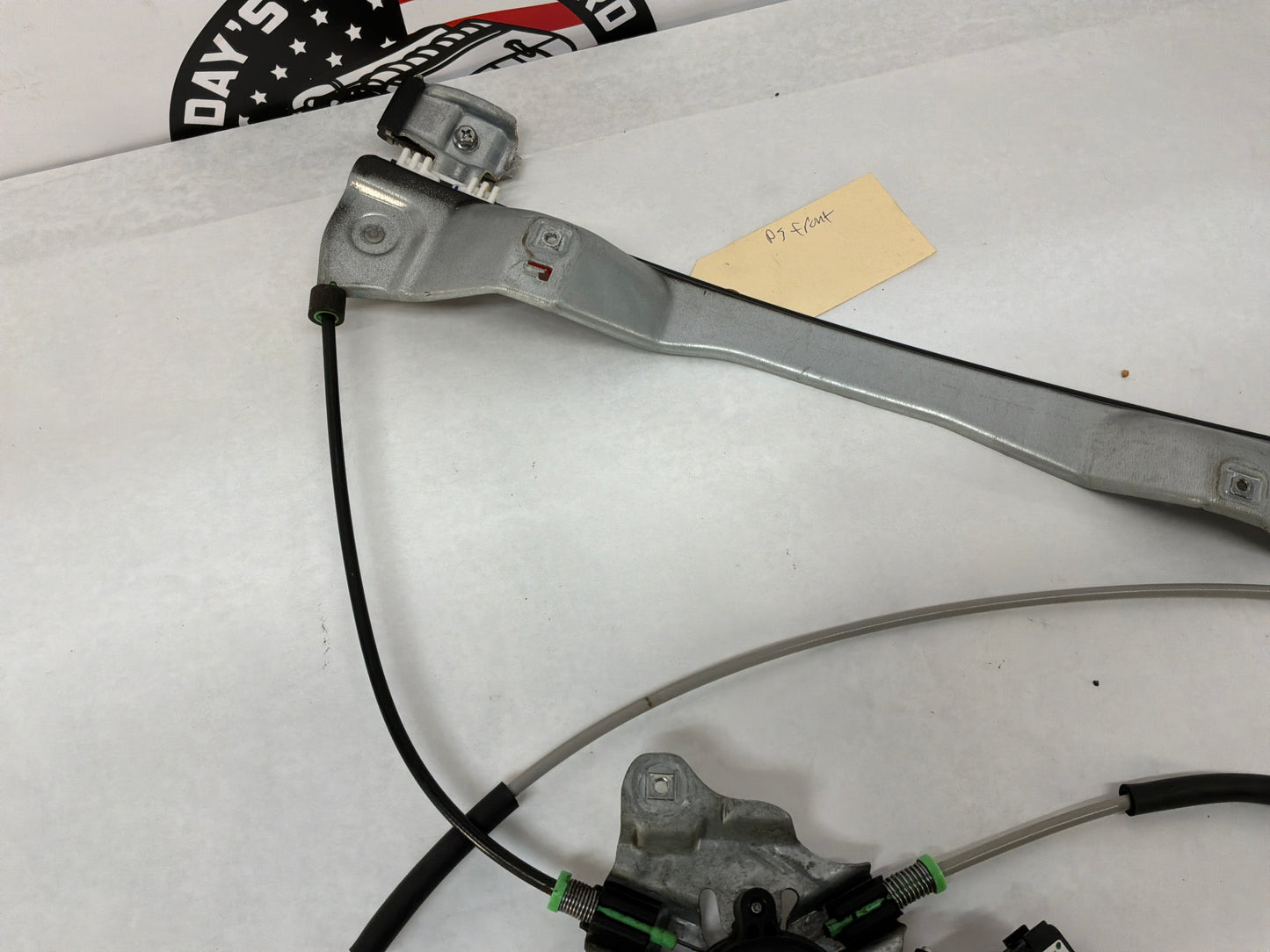 2017 Chevy SS Sedan RH Passenger Front Window Regulator Motor OEM