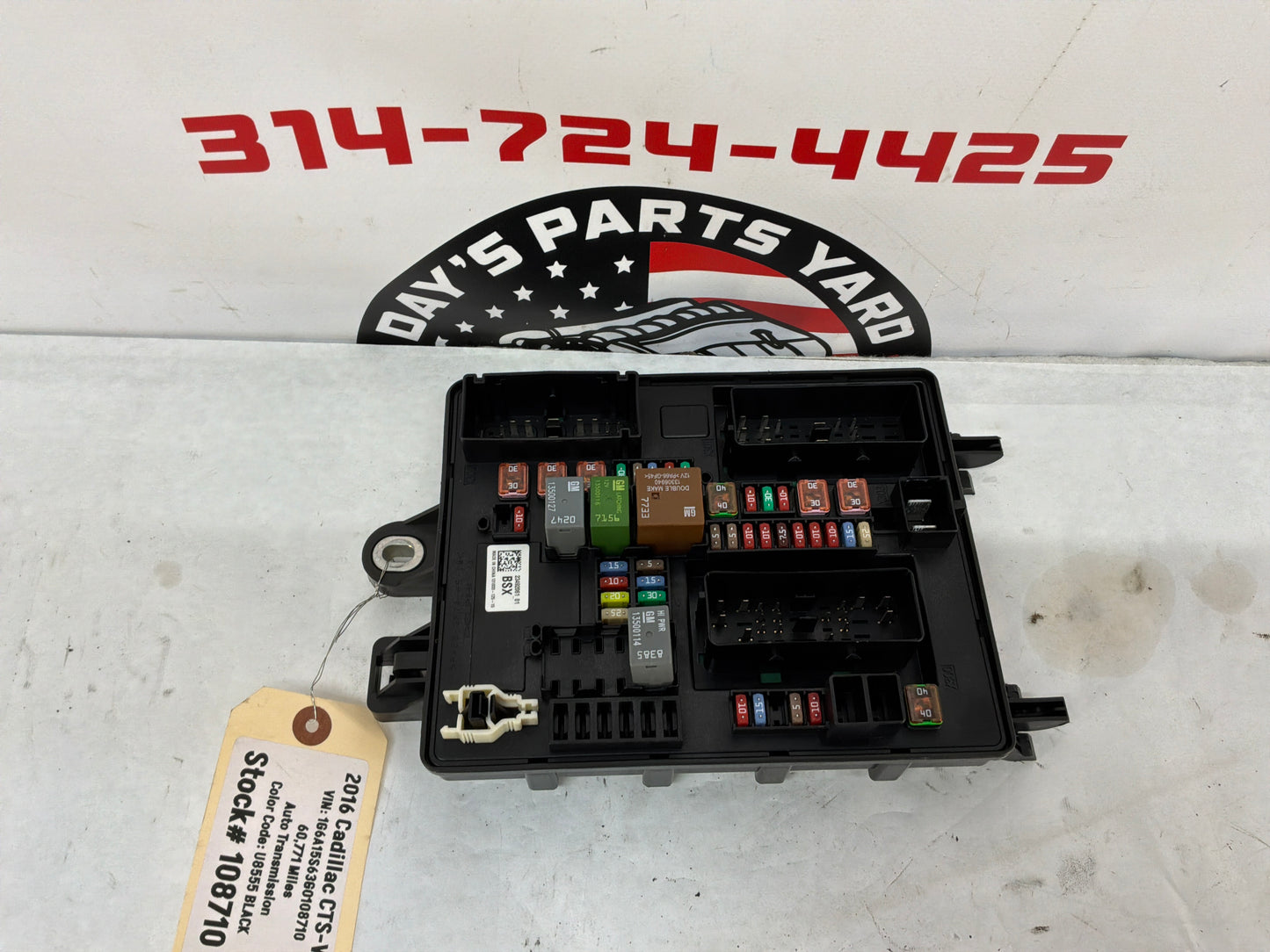 2016 Cadillac CTS-V Rear Cabin Fuse Box Block OEM