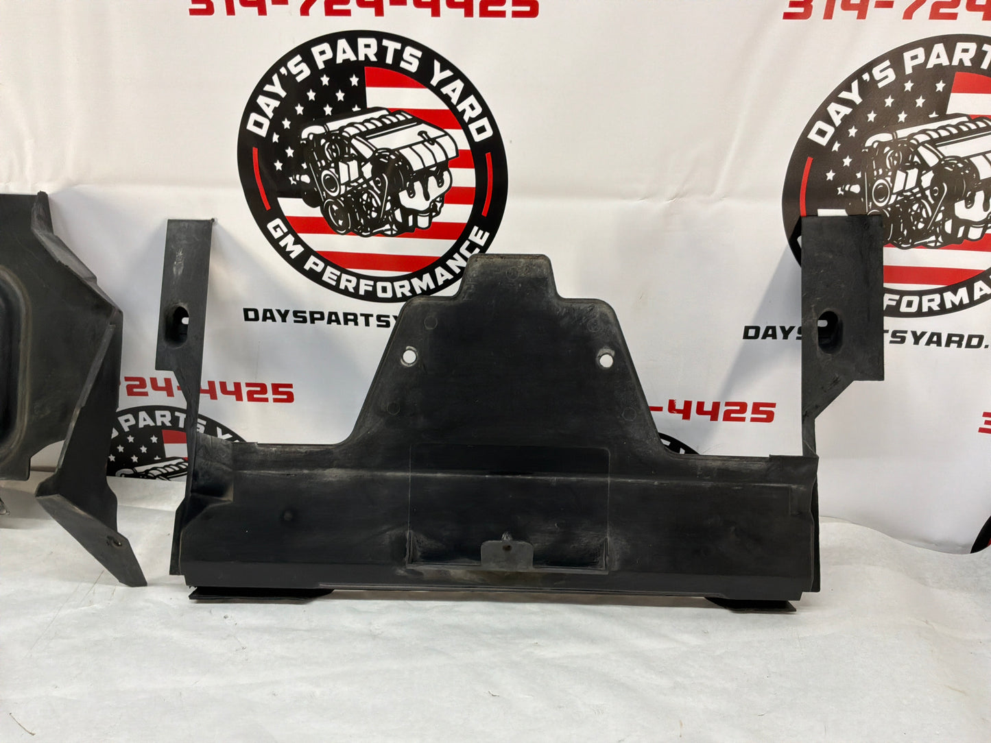 1999 Pontiac Trans Am WS6 Radiator Air Damn OEM