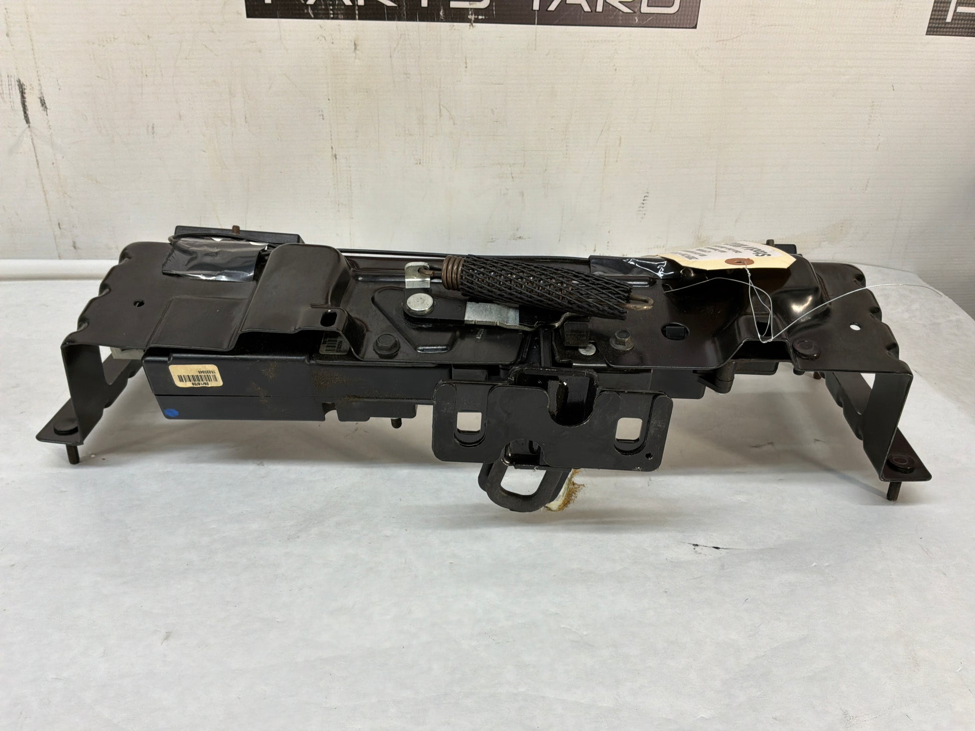 Rear latch and striker - Day's Parts Yard