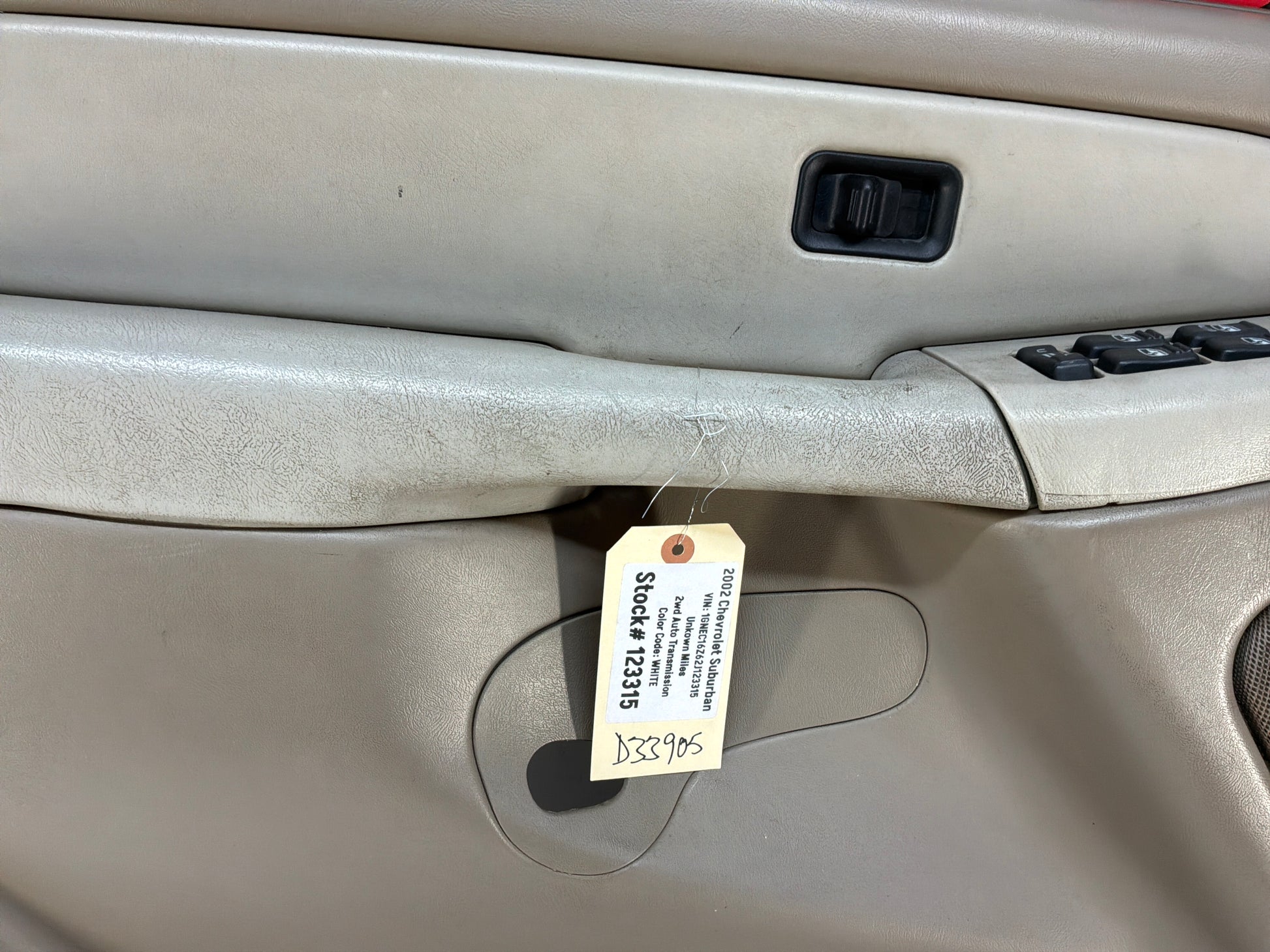 Lh front door panel - Day's Parts Yard