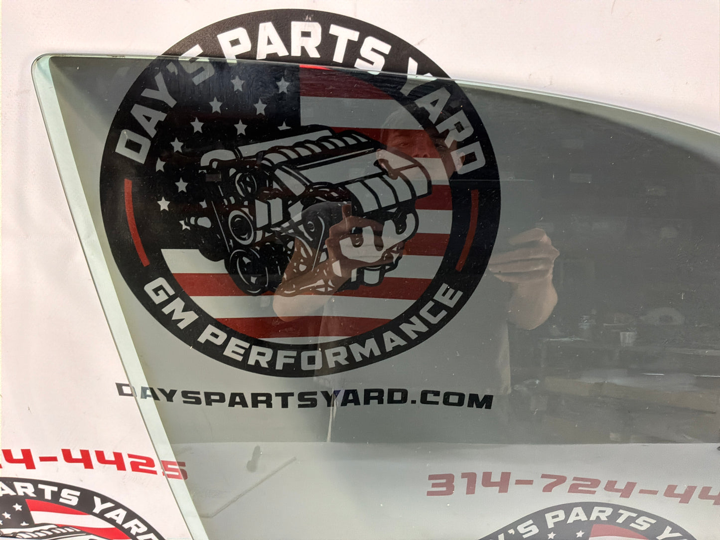 2006 Cadillac CTS-V RH Passenger Front Door Window OEM