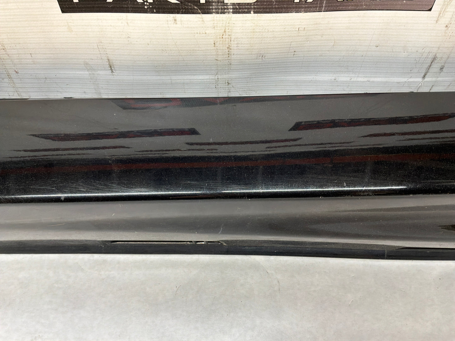 2008 Pontiac G8 GT LH Driver Rocker Molding Side Skirt Panel Trim Black OEM