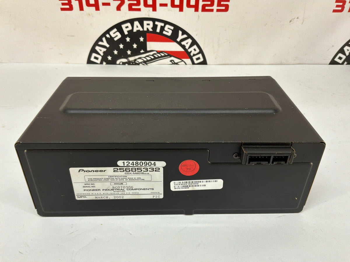 2002 Chevy C5 Corvette Convertible 12 Disc CD Changer Player OEM