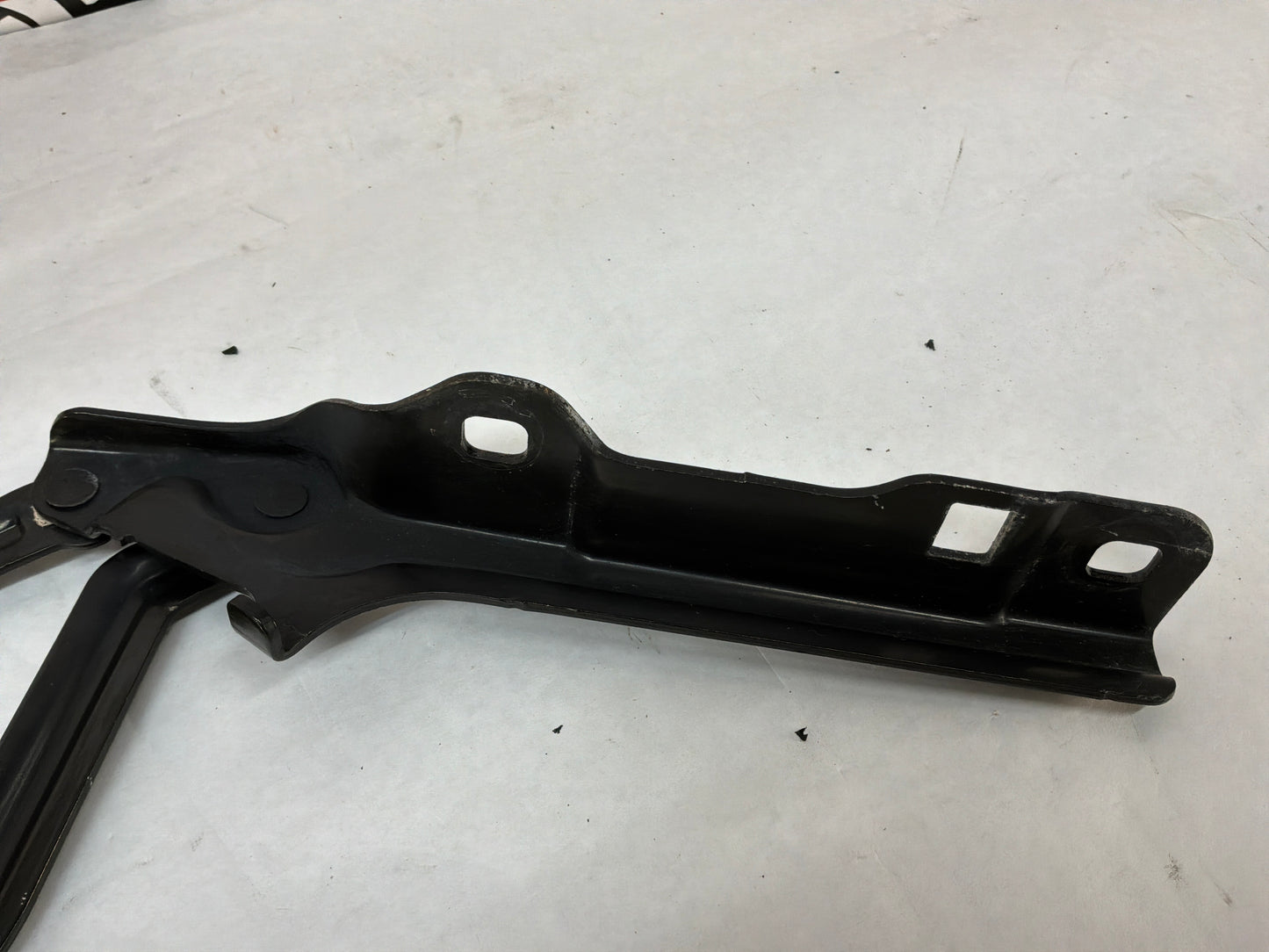 2016 Cadillac CTS-V LH Driver Hood Hinge OEM