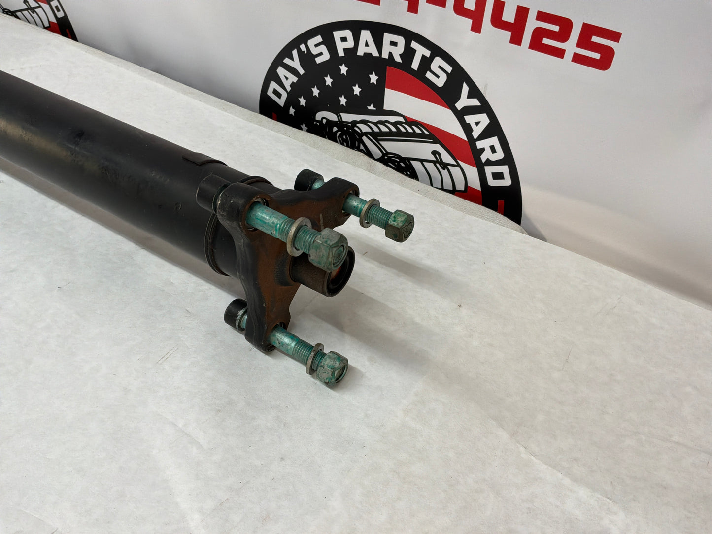 2013 Chevy Camaro 1LE Driveshaft Drive Propeller Shaft Line OEM