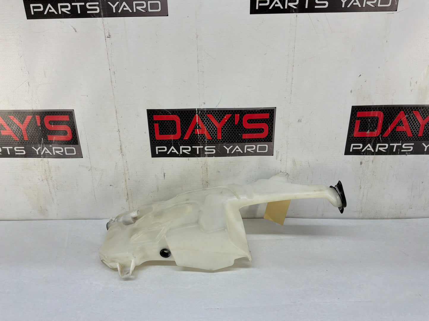 2012 Chevy Avalanche Windshield Reservoir OEM