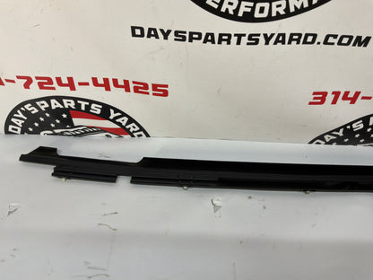 2002 Chevy Camaro Z28 RH Passenger Door Window Belt Molding Trim OEM