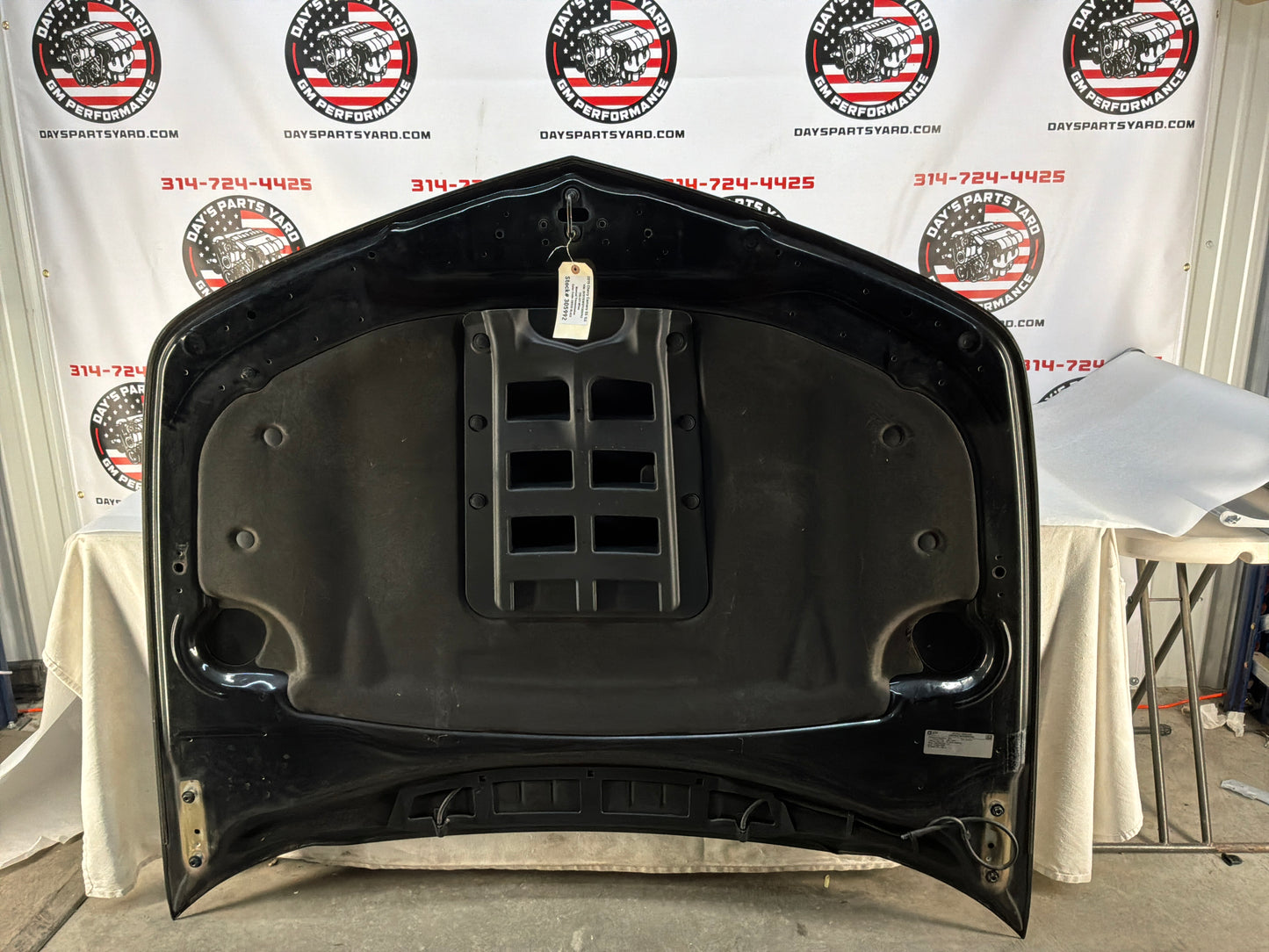 2015 Chevrolet Camaro SS 1LE Hood w/ Scoop Vent Insert Black OEM