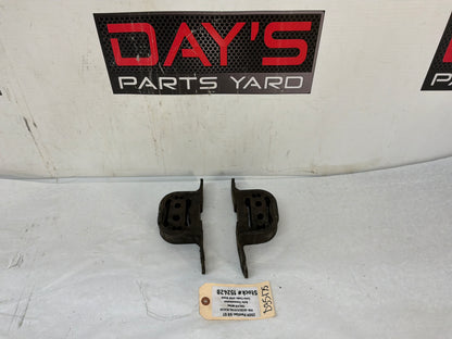 Exhaust hangers - Day's Parts Yard