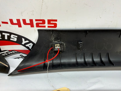 2008 Pontiac G8 GT RH & LH Interior A pillar Windshield Trim Panel OEM