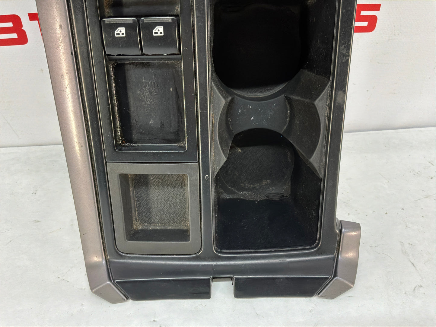 2005 Pontiac GTO Center Console Shifter Bezel Trim Plate Window Switches OEM