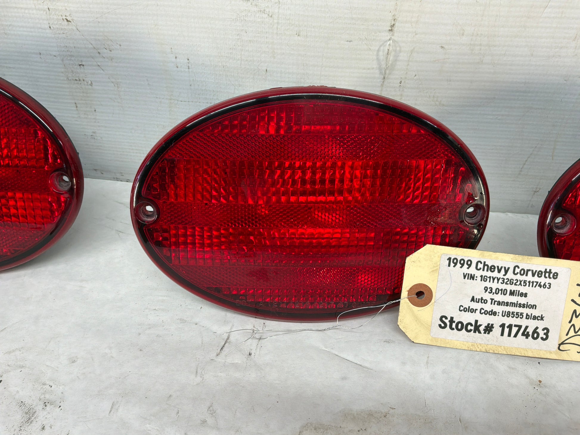 Inner and outer brake lights - Day's Parts Yard