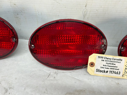 Inner and outer brake lights - Day's Parts Yard