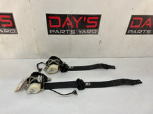 Front seatbelts - Day's Parts Yard