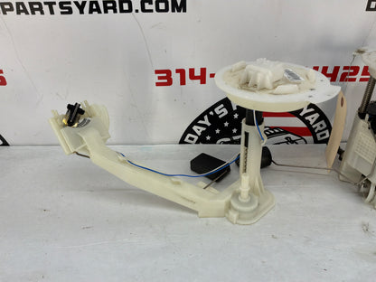 2014 Chevy SS Sedan Fuel Pump and Level Sending Unit Assembly OEM
