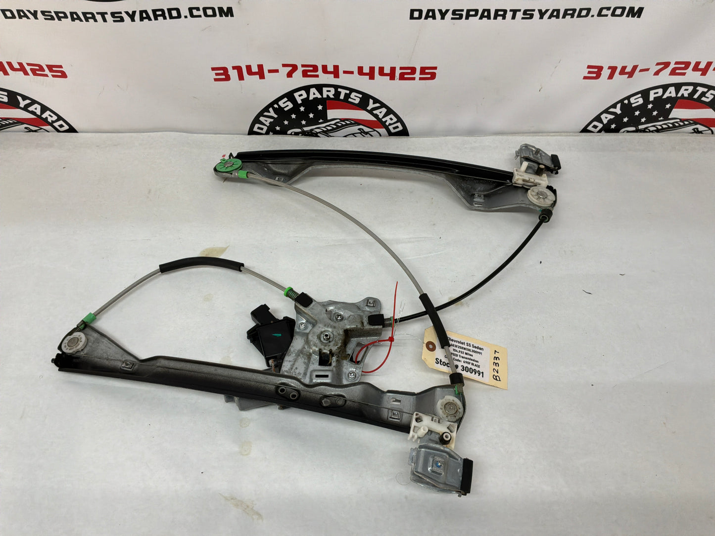 2017 Chevy SS Sedan LH Driver Front Window Regulator Motor OEM