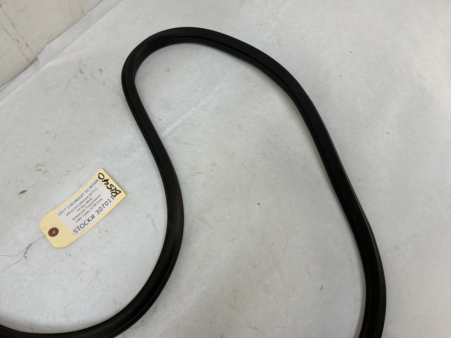 2017 Chevrolet SS Sedan Trunk Weather Strip Seal OEM