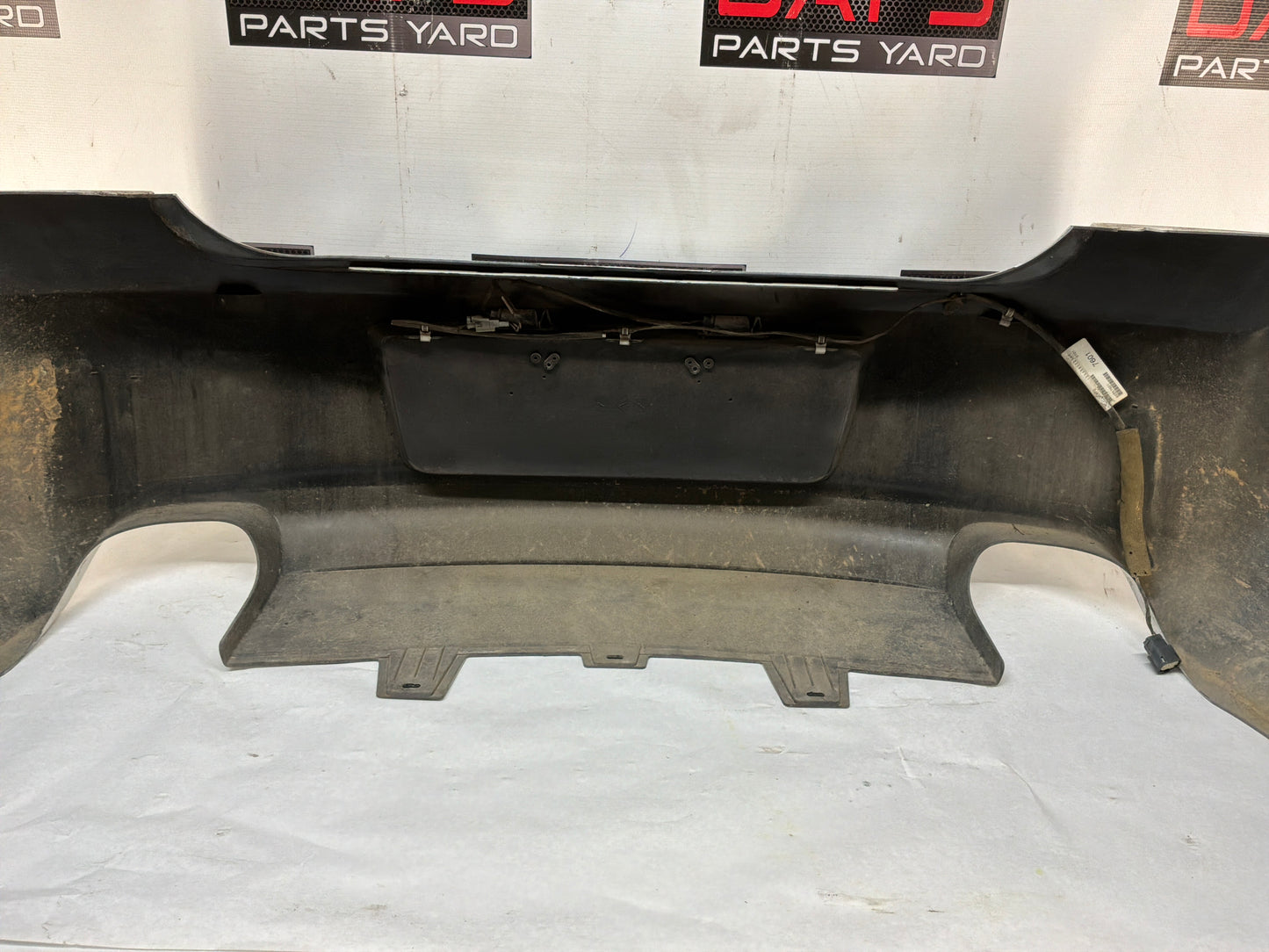 Rear bumper - Day's Parts Yard