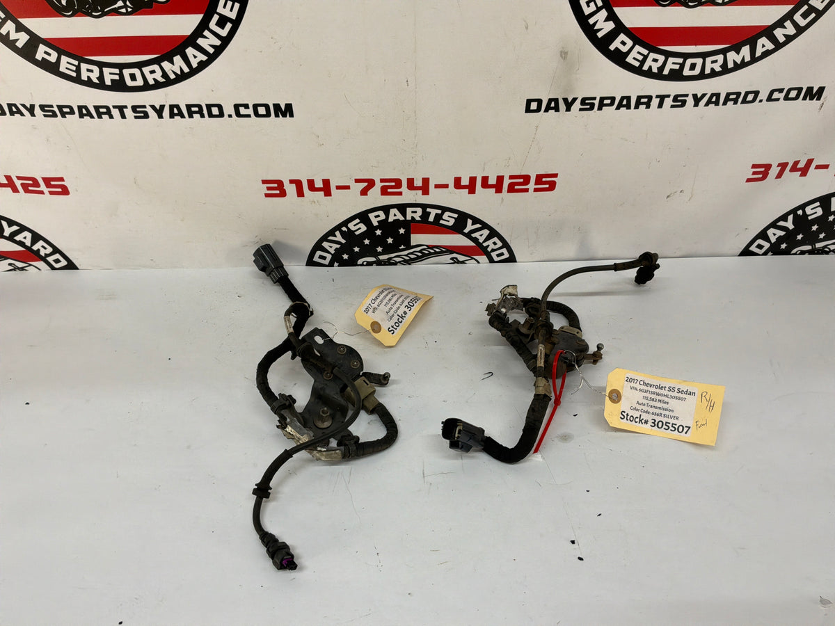2017 Chevy SS Sedan RH & LH Front Suspension Head Lamp Ride Control Height Sensors OEM