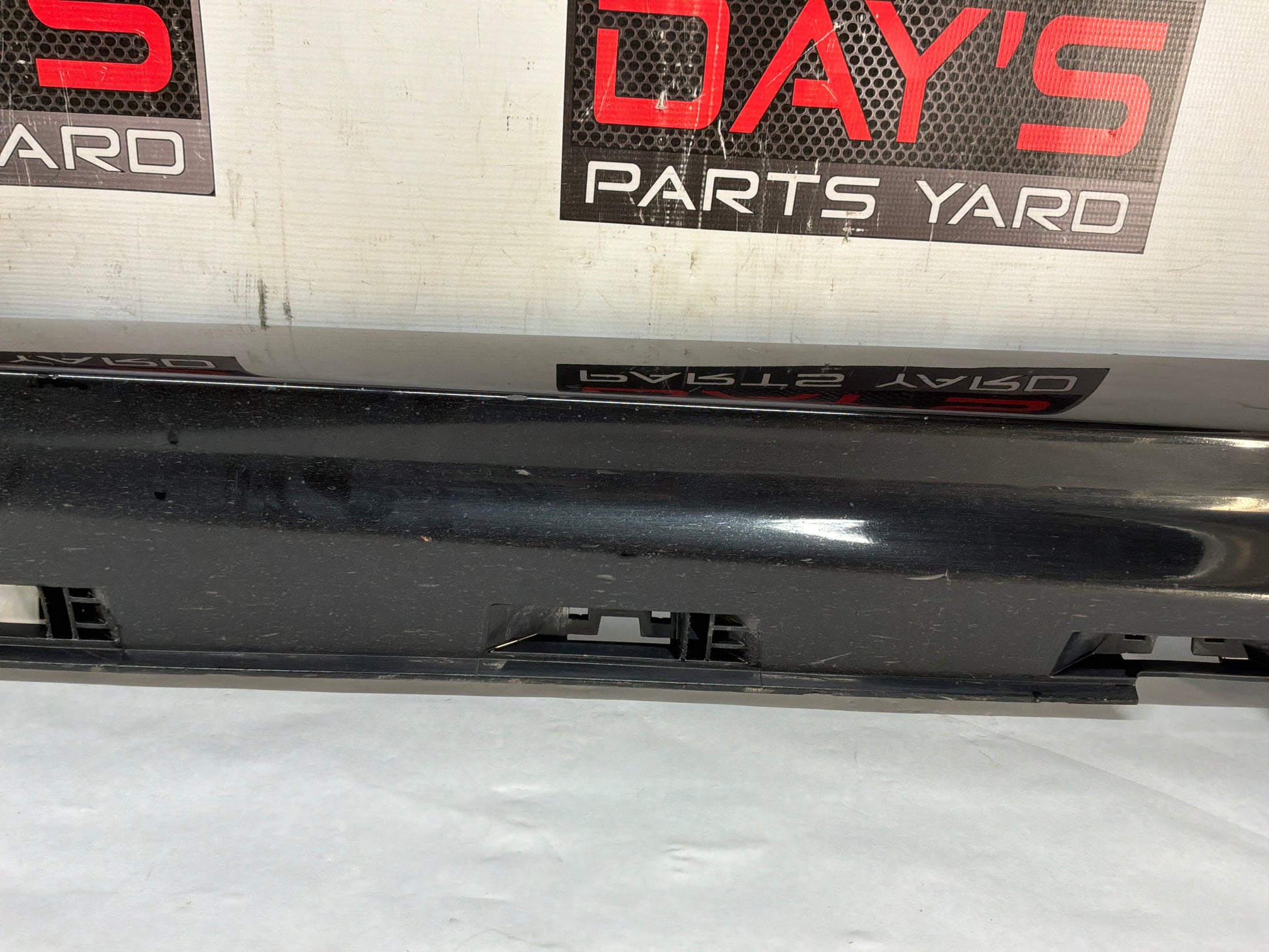 Lh rocker - Day's Parts Yard