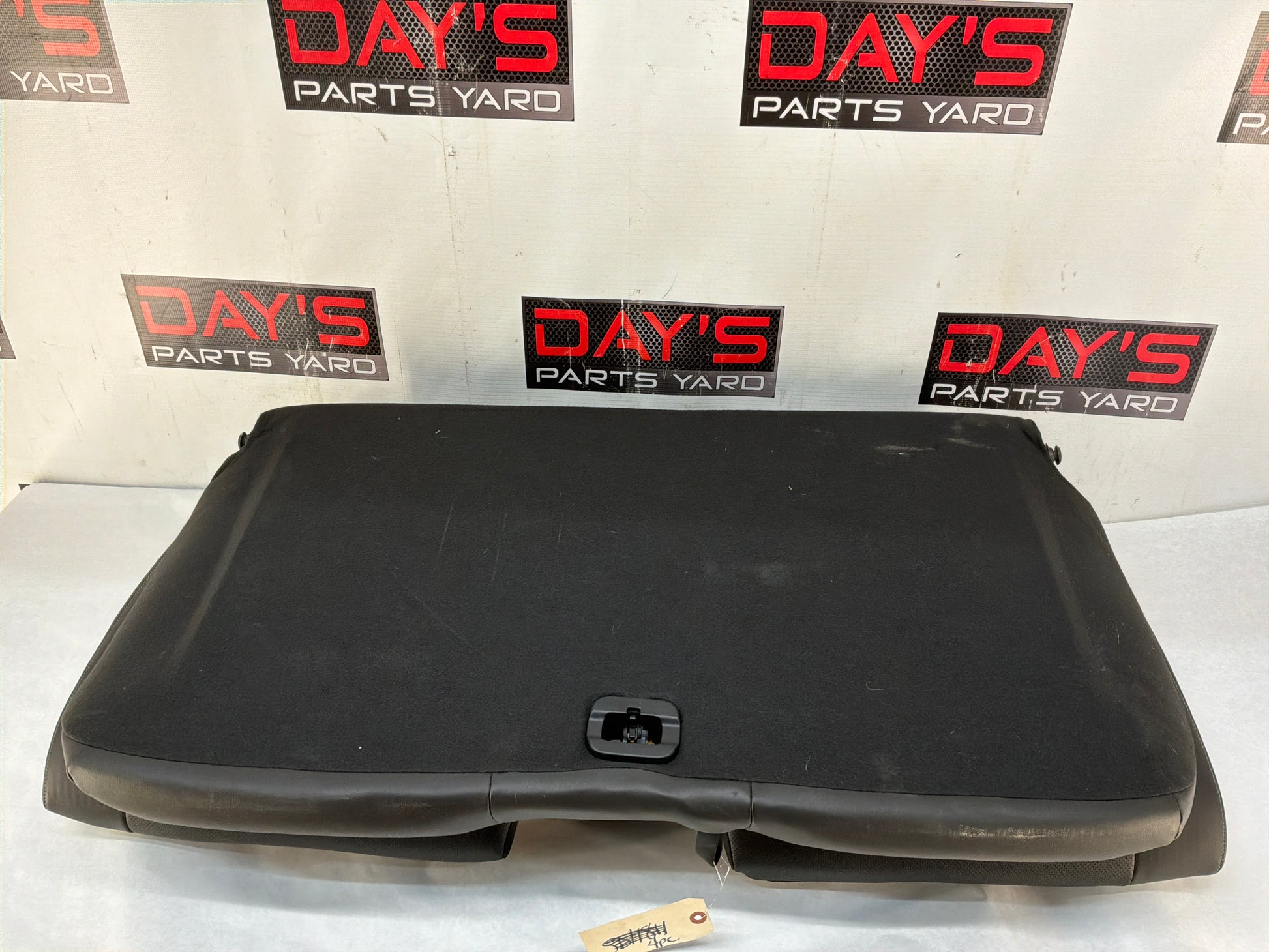 Seats - Day's Parts Yard