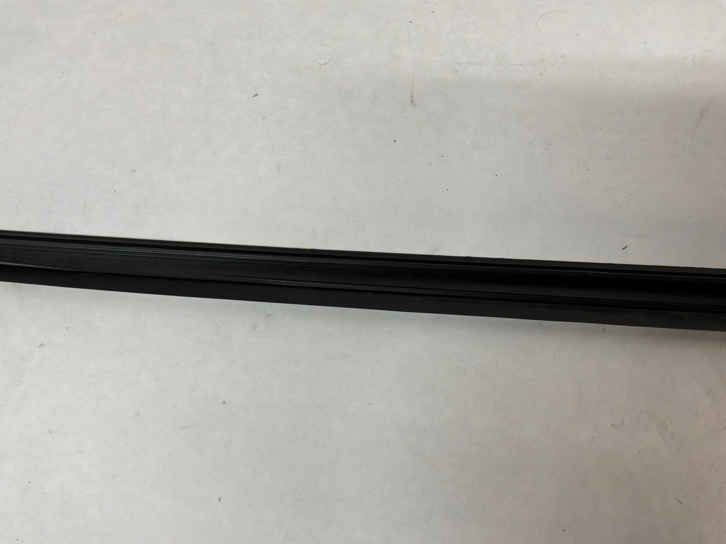 2014-2017 Chevy SS Sedan RH & LH Windshield Molding Trim NEW OEM