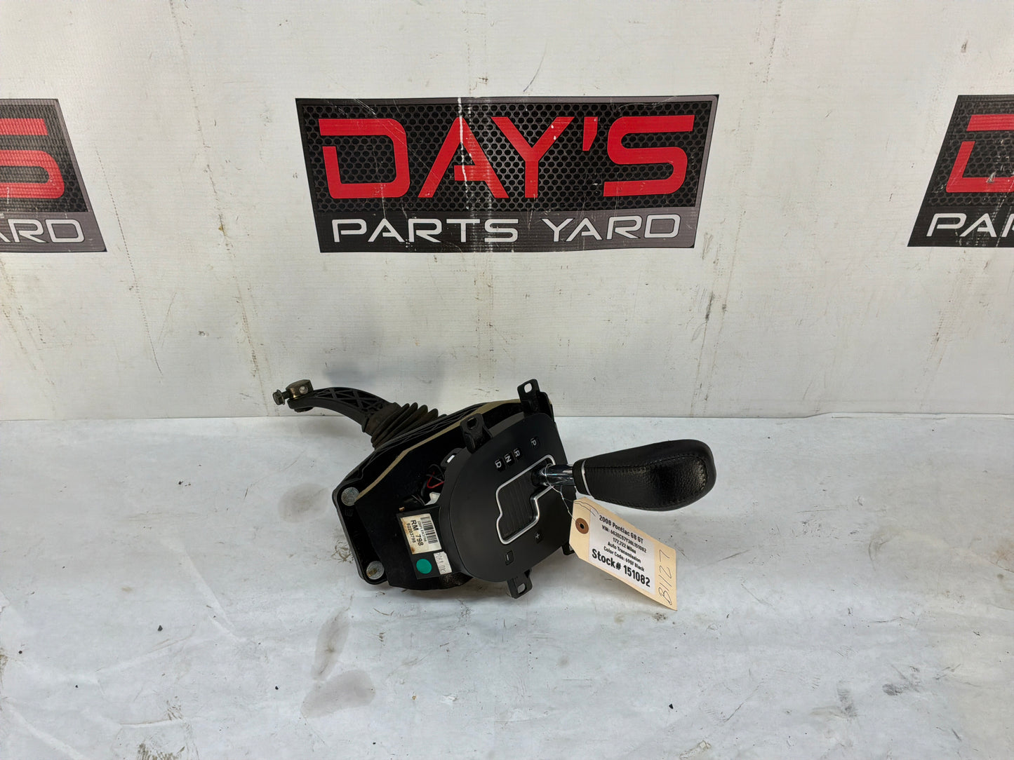 2008 Pontiac G8 GT Automatic Transmission Gear Selector Shifter Assembly OEM