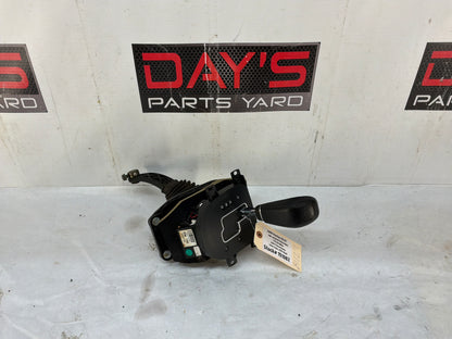 2008 Pontiac G8 GT Automatic Transmission Gear Selector Shifter Assembly OEM