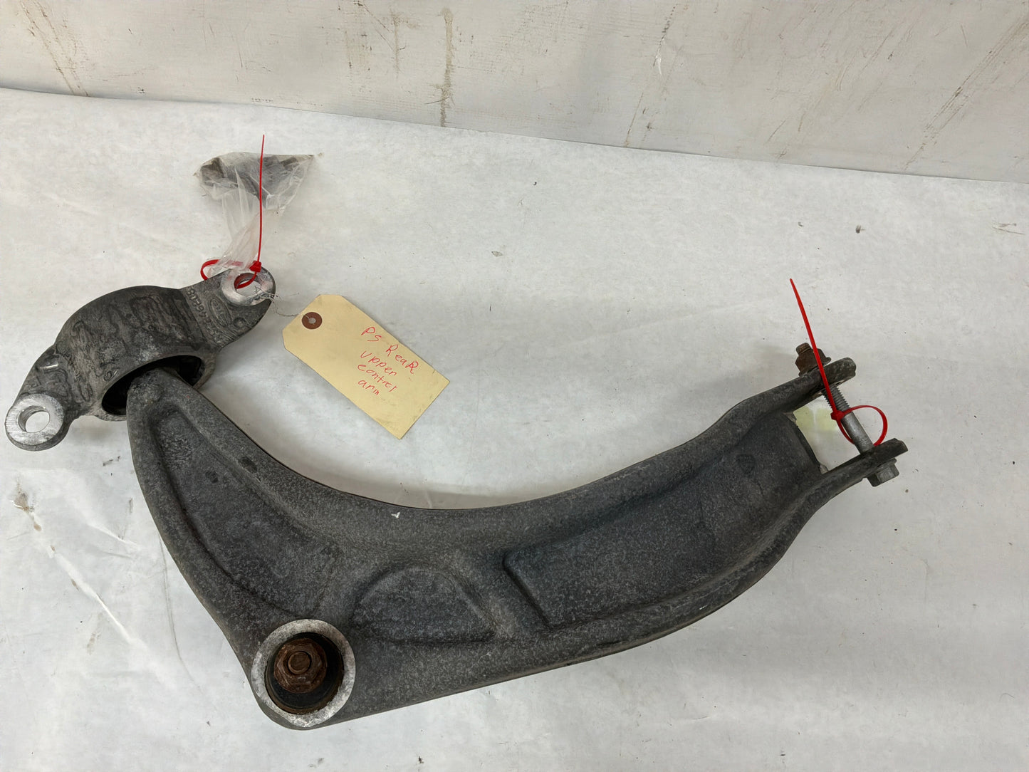Control arm - Day's Parts Yard