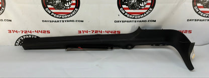 2006 Pontiac GTO RH Passenger Interior Sill Carpet Retainer Trim Cover Panel OEM
