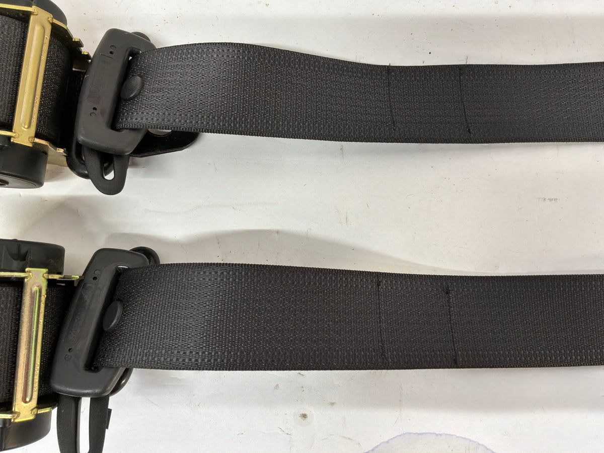 2006 Pontiac GTO Rear RH & LH Seat Belt Seatbelt Retractor OEM