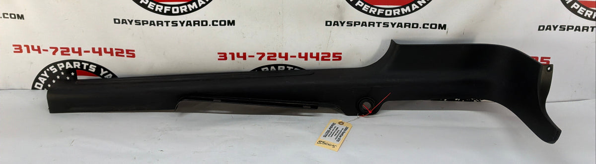 2006 Pontiac GTO RH Passenger Interior Sill Carpet Retainer Trim Cover Panel OEM
