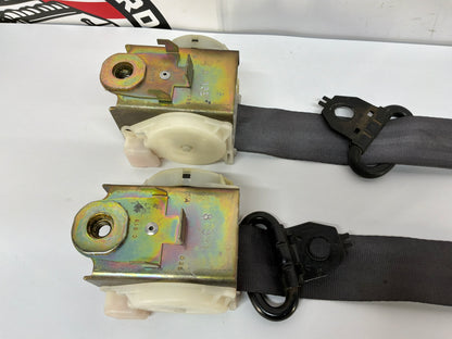1999 Chevy Camaro Z28 SS Rear RH & LH Seatbelt Seat Belt Retractor Tan OEM