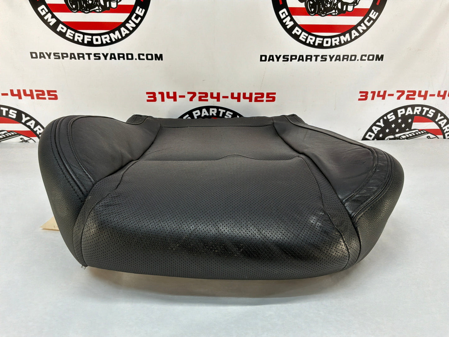 2008 Pontiac G8 Base RH Passenger Front Lower Bottom Seat Cushion OEM