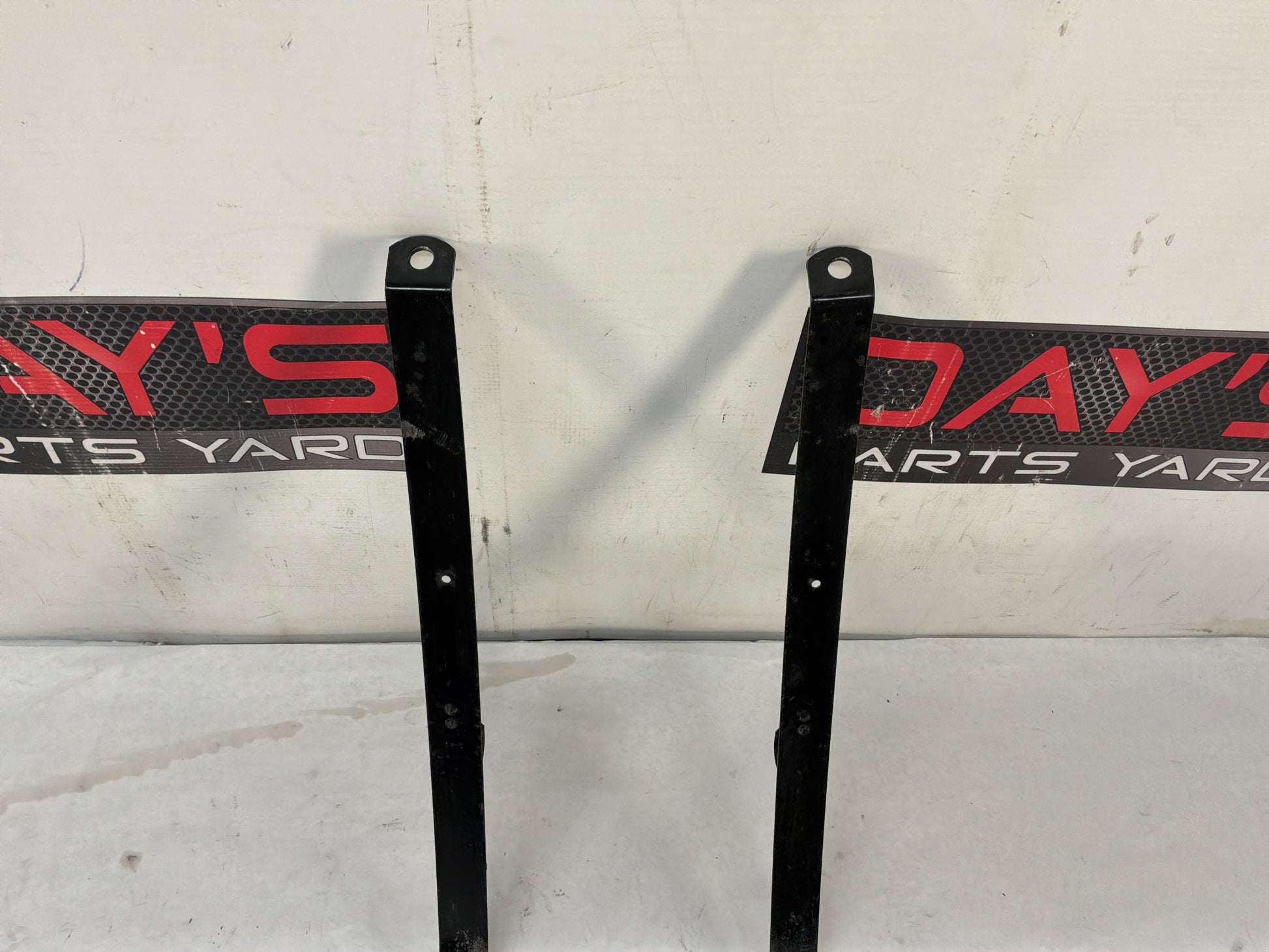 Fuel tank brackets - Day's Parts Yard