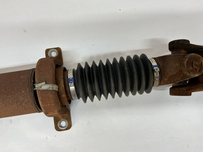 2005 Chevy Silverado 2500HD Driveshaft Drive Propeller Shaft OEM